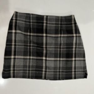 The Limited Polyester/Wool Skirt - Size 8 - Plaid